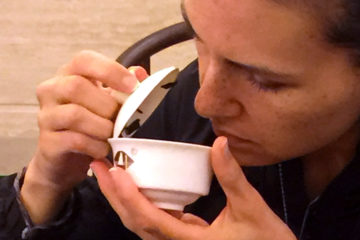 Evaluating Tea Aroma
